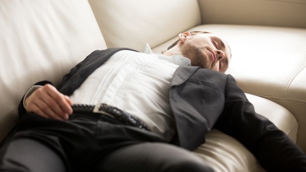 周期性月经大出血多久会停止