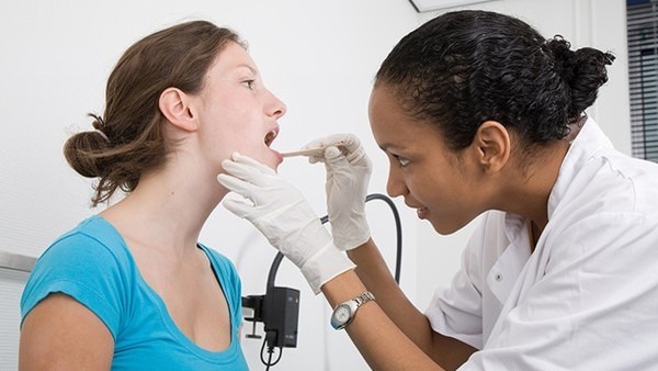 骨肉瘤的症状是否与关节痛类似