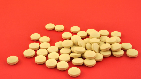 女性多毛症是雄性化的一种吗