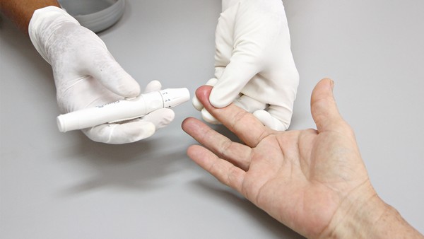 麻黄碱中毒是否能通过洗胃缓解