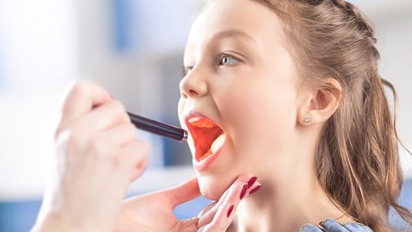 结膜炎能通过避免触碰眼睛缓解吗