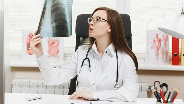 手足癣是否会影响指甲健康