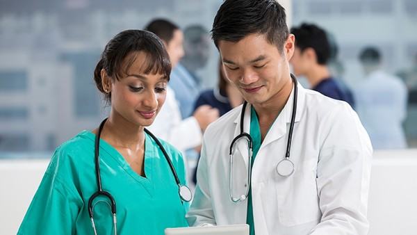 红皮病能通过改变环境减轻症状吗