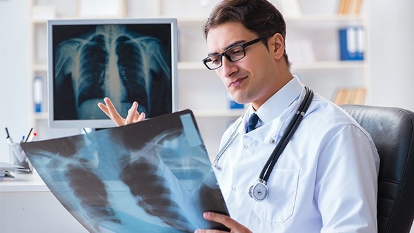 肺炎常见的病因有哪些？